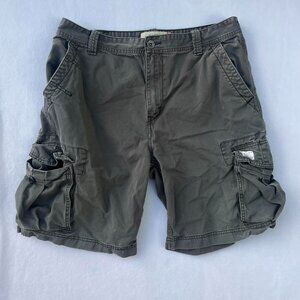 Levi’s Gray Khaki Green Cargo Shorts Size W36 Utility 6 Pocket Dad Core Outdoor